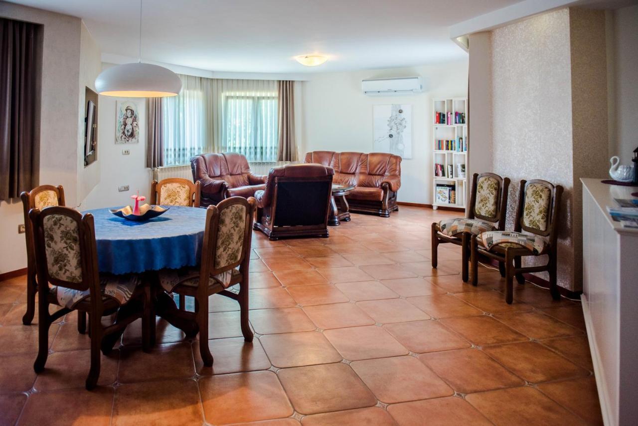Međugorje Villa Miriam Family Apartment מראה חיצוני תמונה